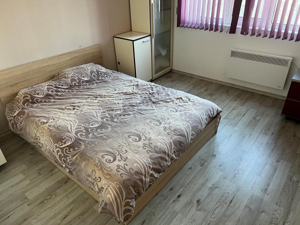 Cosy Central Apartment Варна Екстер'єр фото